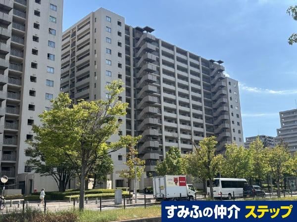 3LDK apartment in Nada Ward, Kobe, Hyogo - Photo 1