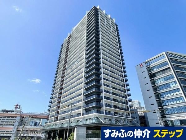 2LDK apartment in Chuo Ward, Kobe, Hyogo - Photo 1