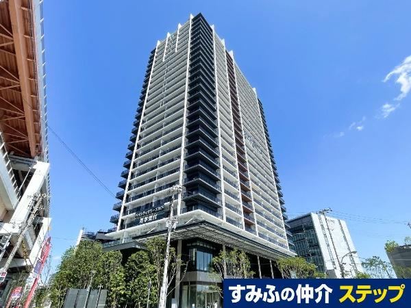 2LDK apartment in Chuo Ward, Kobe, Hyogo - Photo 1