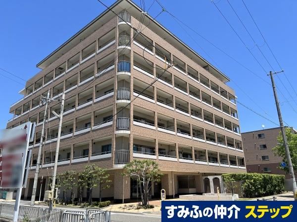 2LDK+S apartment in Nishinomiya, Hyogo - Photo 1