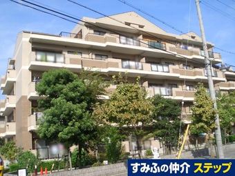 3LDK apartment in Izumi