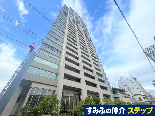 3LDK apartment in Nishi Ward, Osaka - Photo 1