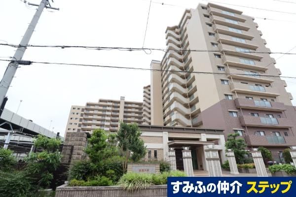 3LDK apartment in Matsubara, Osaka - Photo 1