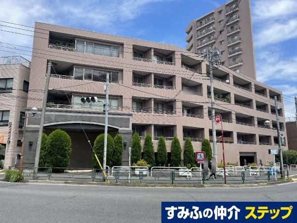 2LDK apartment in Bunkyo Ward, Tokyo - Photo 1