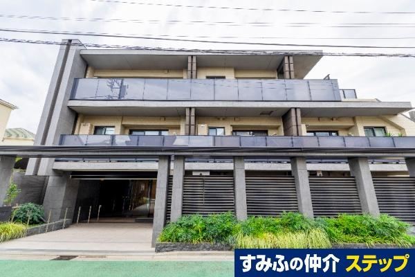 2LDK apartment in Bunkyo Ward, Tokyo - Photo 1
