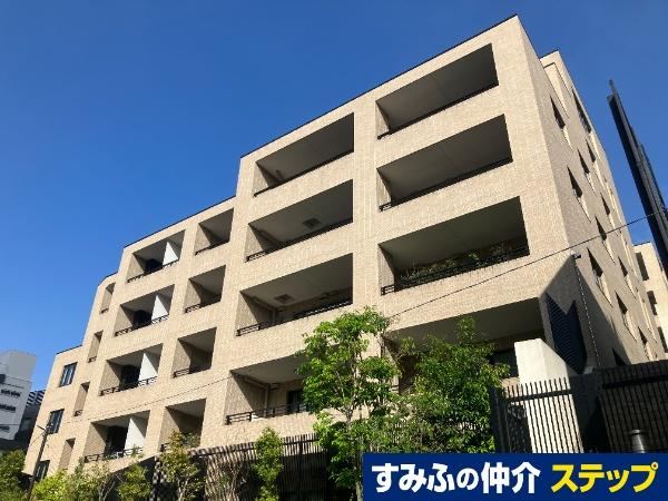 2LDK apartment in Shibuya Ward, Tokyo - Photo 1