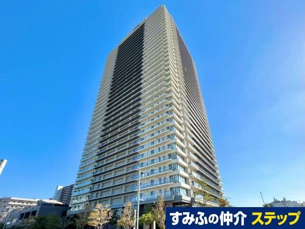 3LDK apartment in Katsushika Ward, Tokyo - Photo 1