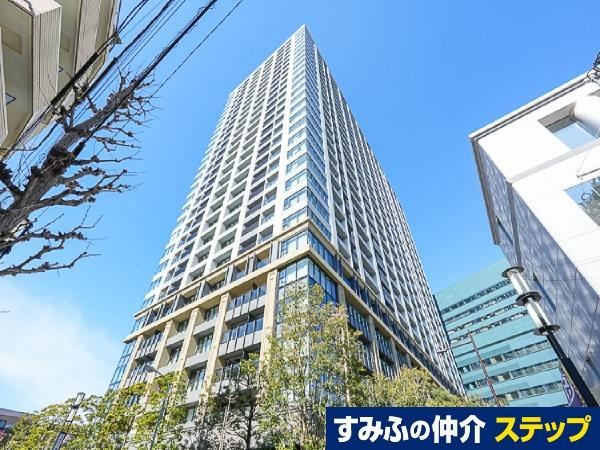 3LDK apartment in Shinagawa Ward, Tokyo - Photo 1