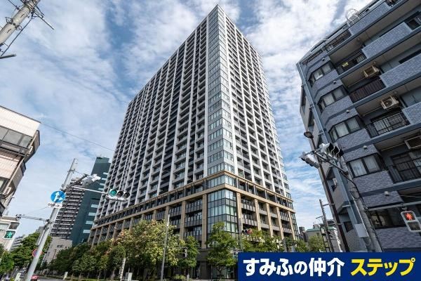 3LDK apartment in Shinagawa Ward, Tokyo - Photo 1