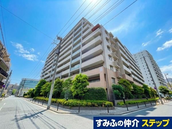 4LDK apartment in Shinagawa Ward, Tokyo - Photo 1