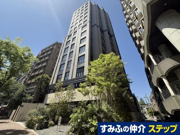 3LDK apartment in Chuo Ward, Fukuoka - Photo 1