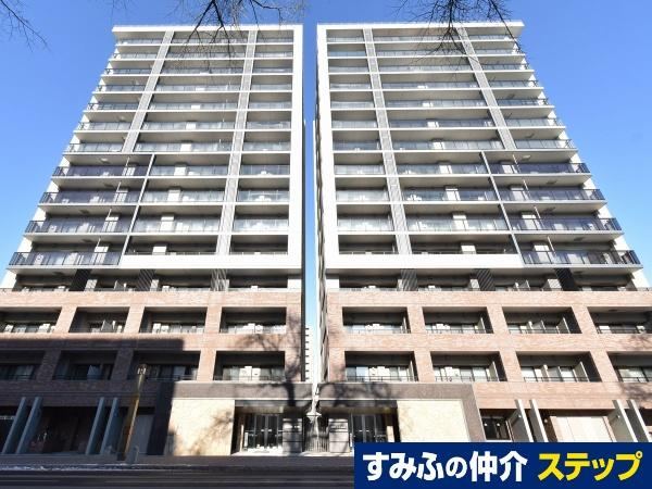2LDK apartment in Chuo Ward, Sapporo, Hokkaido - Photo 1