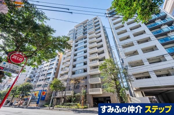 3LDK+S apartment in Chuo Ward, Fukuoka - Photo 1
