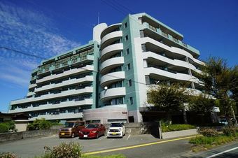 3DK apartment in Miyaki District