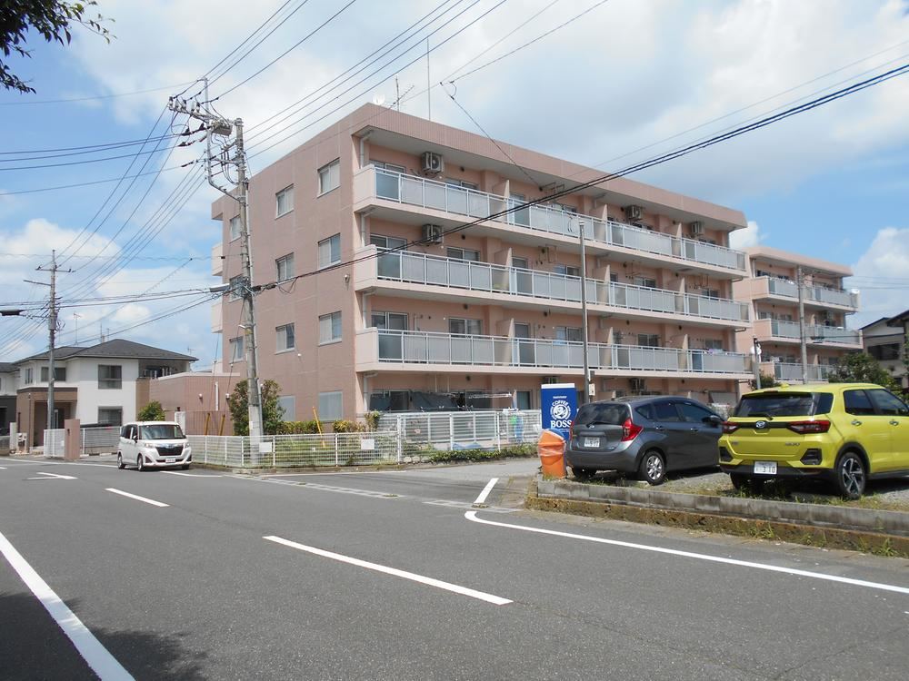 3LDK apartment in Utsunomiya, Tochigi - Photo 1