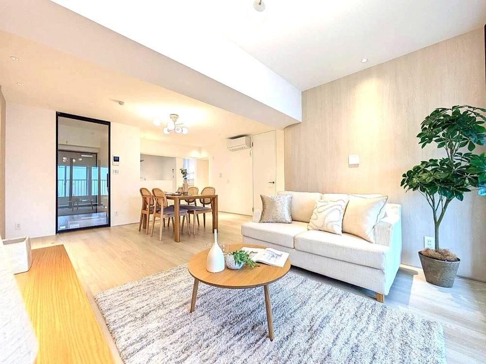 2LDK apartment in Bunkyo Ward, Tokyo - Photo 1