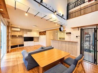 4LDK house in Naka District