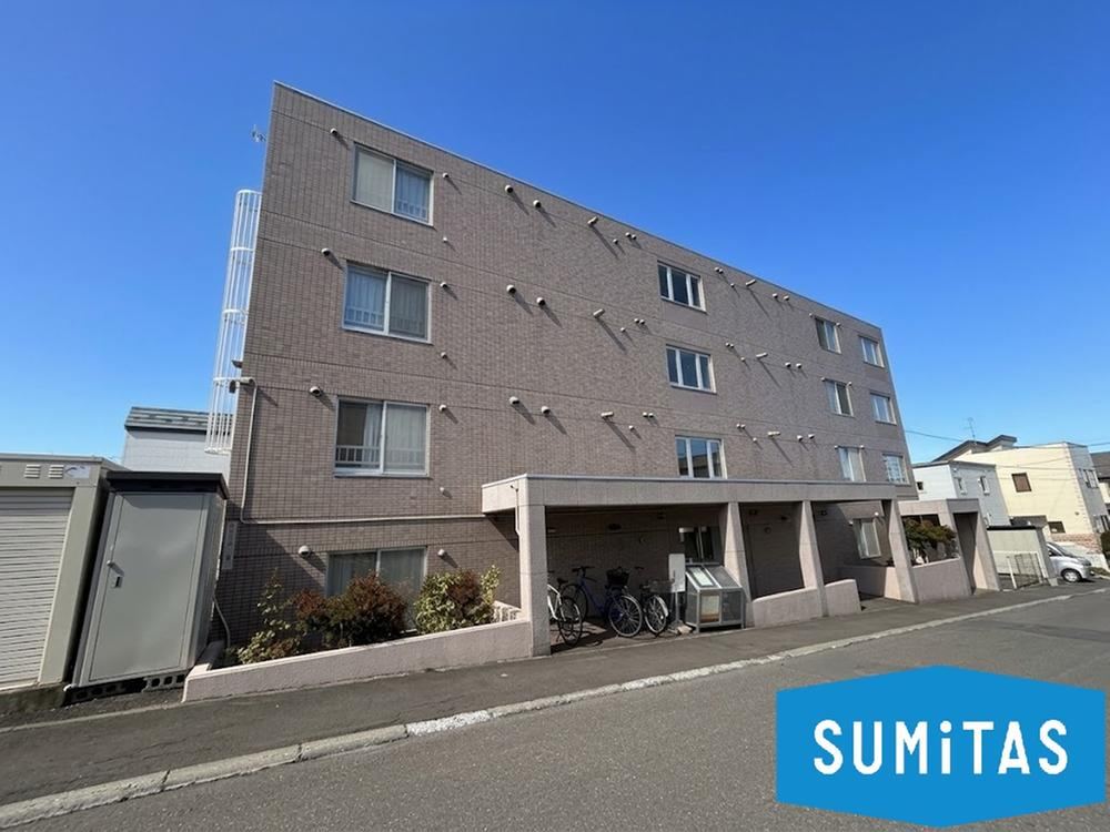 3LDK apartment in Toyohira Ward, Sapporo, Hokkaido - Photo 1