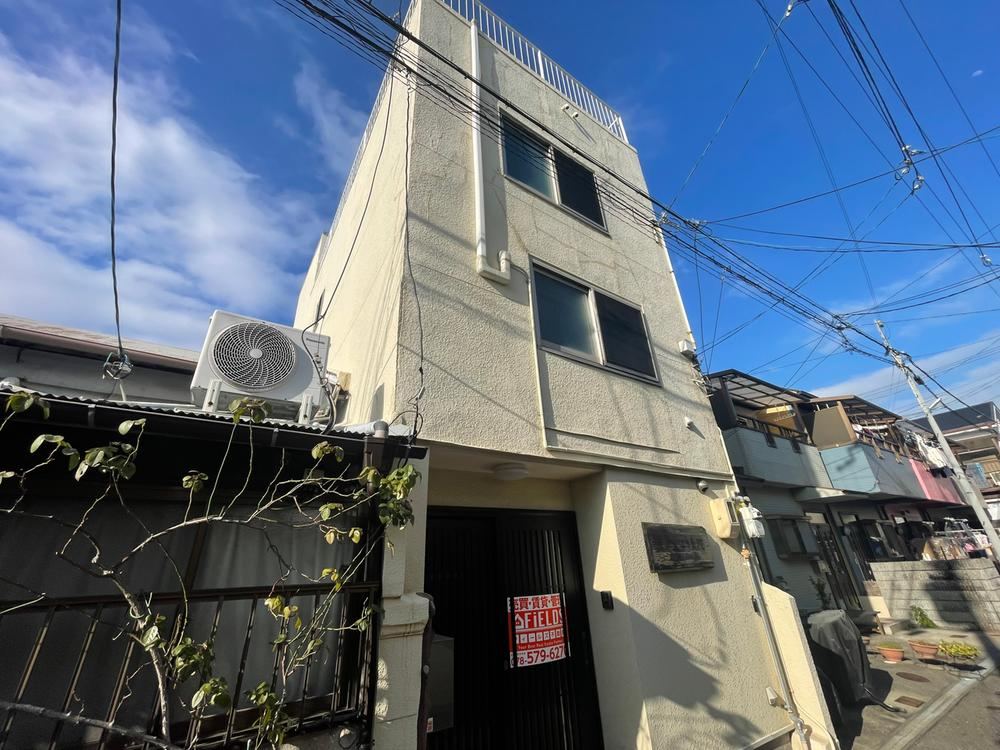 5LDK house in Nagata Ward, Kobe, Hyogo - Photo 1