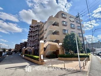 2LDK apartment in Yachiyo