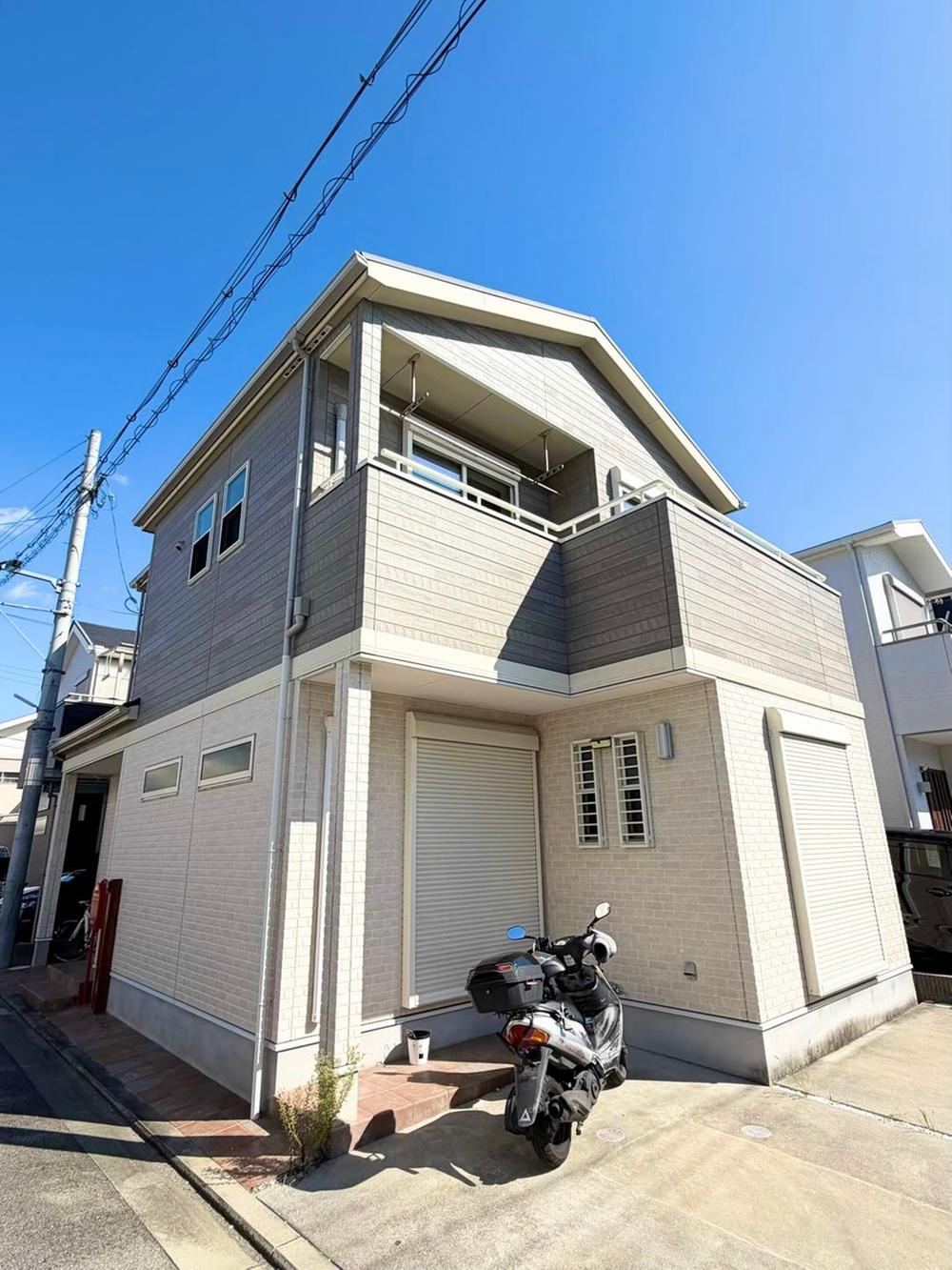4LDK house in Fujiidera, Osaka - Photo 1