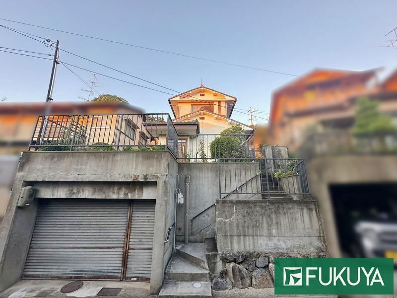 5LDK house in Uji, Kyoto - Photo 1