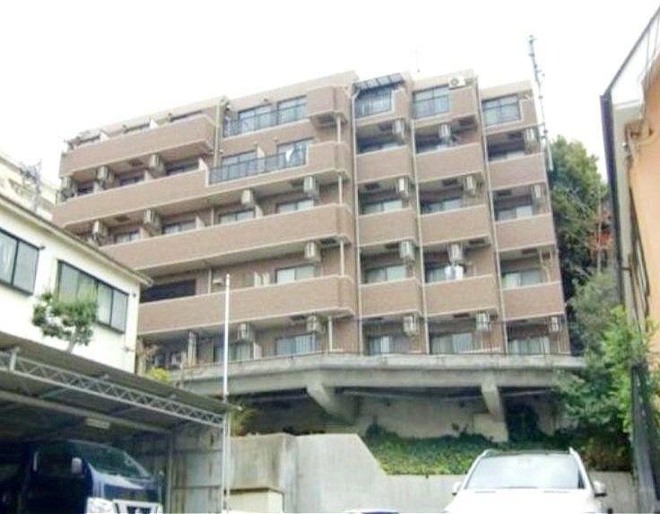 1LDK apartment in Shinagawa Ward, Tokyo - Photo 1