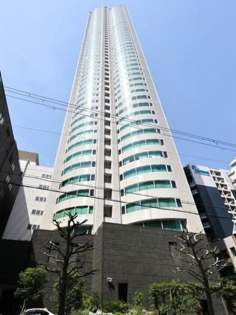 3LDK apartment in Chuo Ward, Osaka - Photo 1