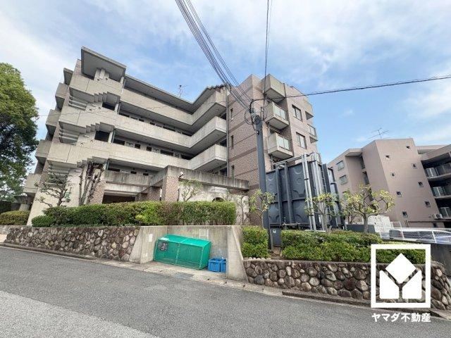 2LDK apartment in Nishinomiya, Hyogo - Photo 1