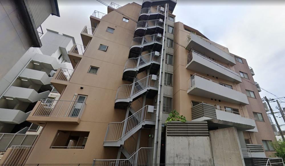 3LDK apartment in Tennoji Ward, Osaka - Photo 1