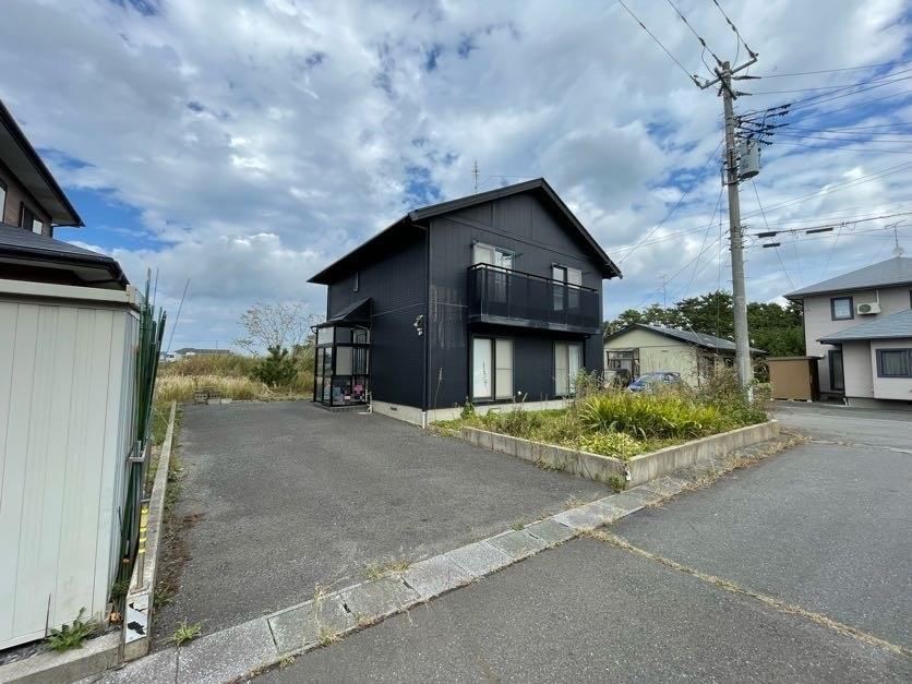 4LDK house in Hachinohe, Aomori - Photo 1