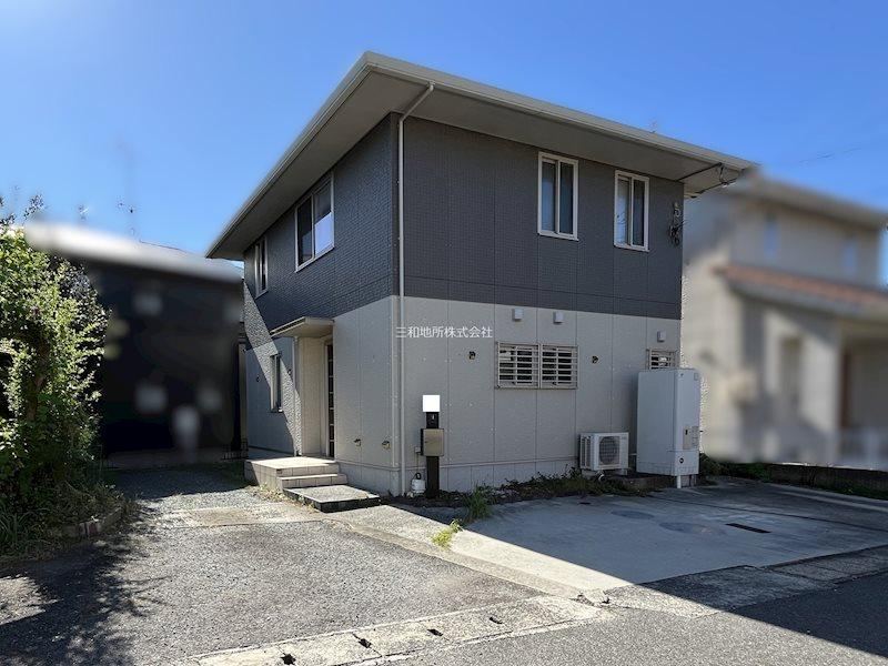 4LDK house in Shimonoseki, Yamaguchi - Photo 1