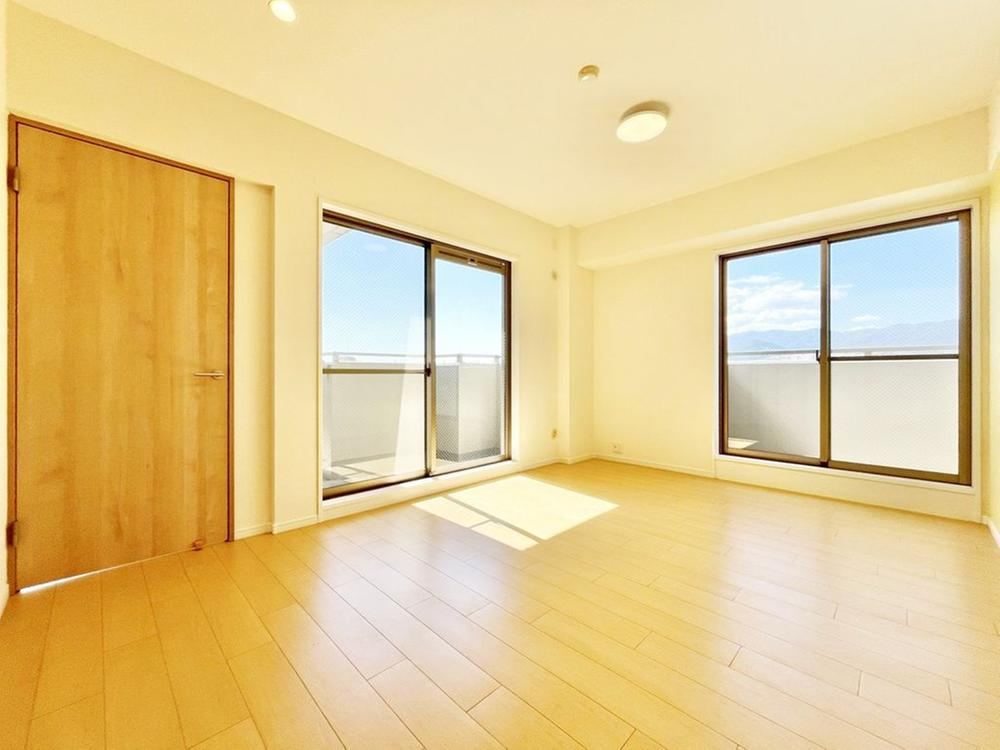 2LDK apartment in Nishinomiya, Hyogo - Photo 1