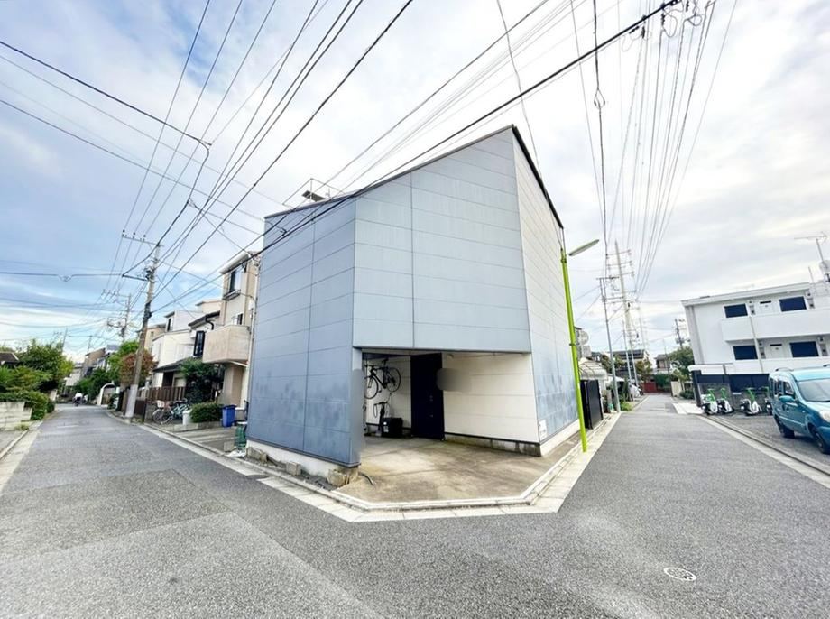 2LDK house in Setagaya Ward, Tokyo - Photo 1