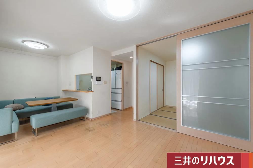 3LDK apartment in Nishinomiya, Hyogo - Photo 1