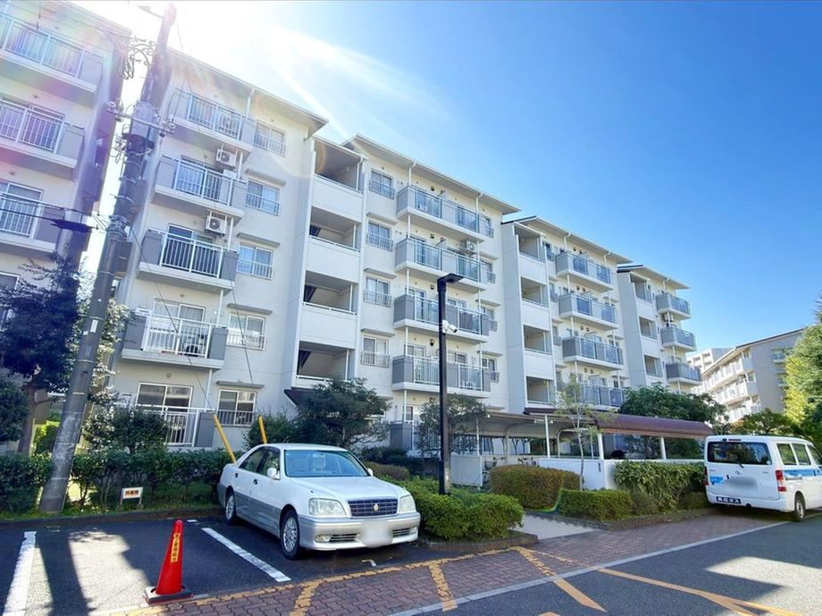 3LDK apartment in Iruma, Saitama - Photo 1
