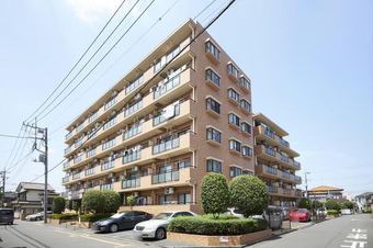 3LDK apartment in Tsurugashima