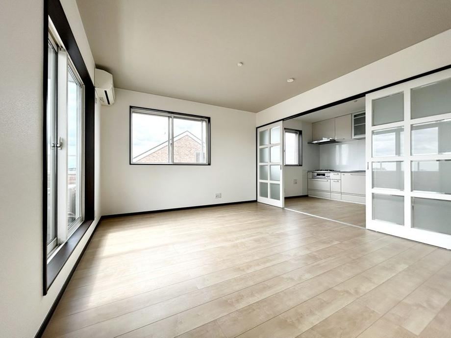 2LDK+S house in Fujisawa, Kanagawa - Photo 1