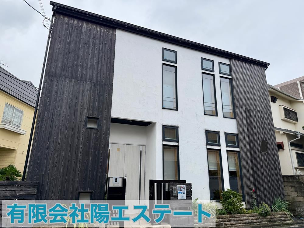 2LDK house in Katsushika Ward, Tokyo - Photo 1