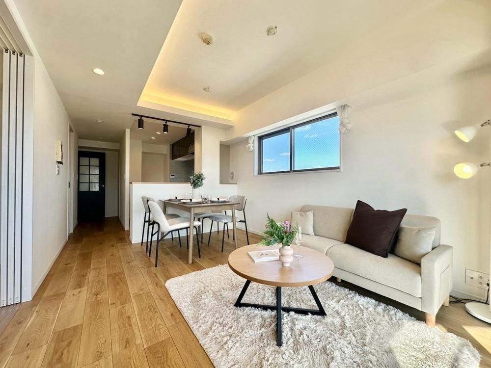 2LDK apartment in Shinjuku Ward, Tokyo - Photo 1