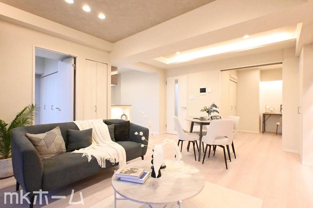 3LDK apartment in Koto Ward, Tokyo - Photo 1