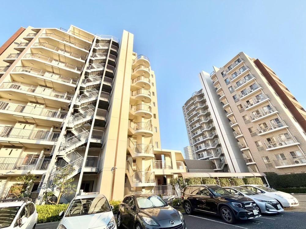 4LDK apartment in Adachi Ward, Tokyo - Photo 1