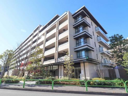 3LDK apartment in Nerima Ward, Tokyo - Photo 1