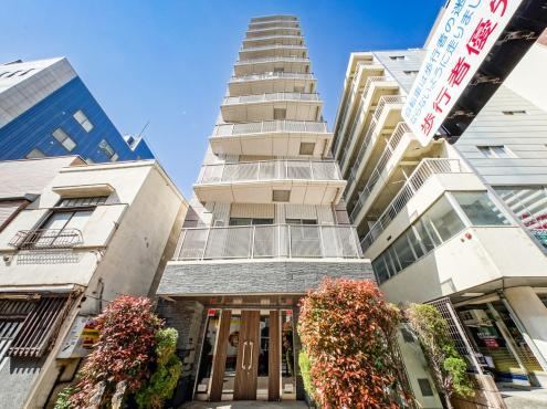 2LDK apartment in Meguro Ward, Tokyo - Photo 1