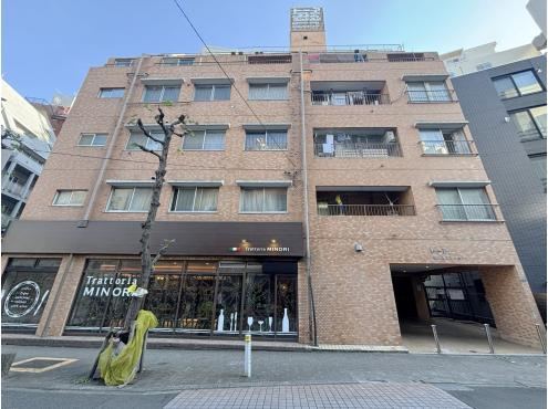 3LDK apartment in Kita Ward, Tokyo - Photo 1