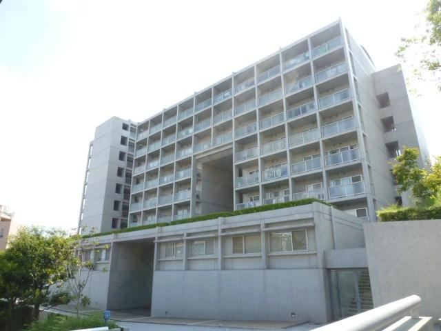 3LDK apartment in Nada Ward, Kobe, Hyogo - Photo 1