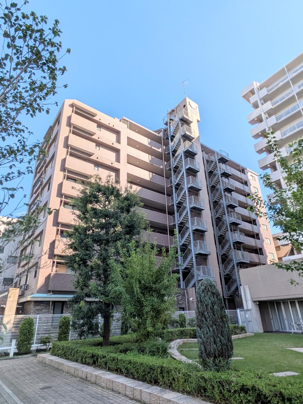 3LDK apartment in Koto Ward, Tokyo - Photo 1