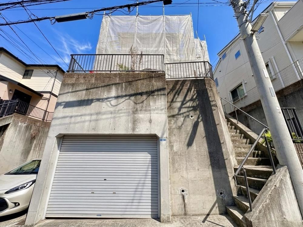 3LDK+S house in Kanagawa Ward, Yokohama, Kanagawa - Photo 1