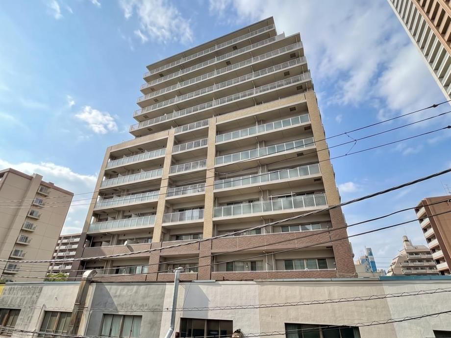 2LDK apartment in Ichikawa, Chiba - Photo 1