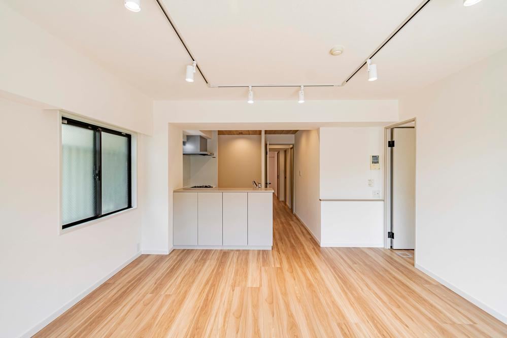 2LDK+S apartment in Kanazawa Ward, Yokohama, Kanagawa - Photo 1